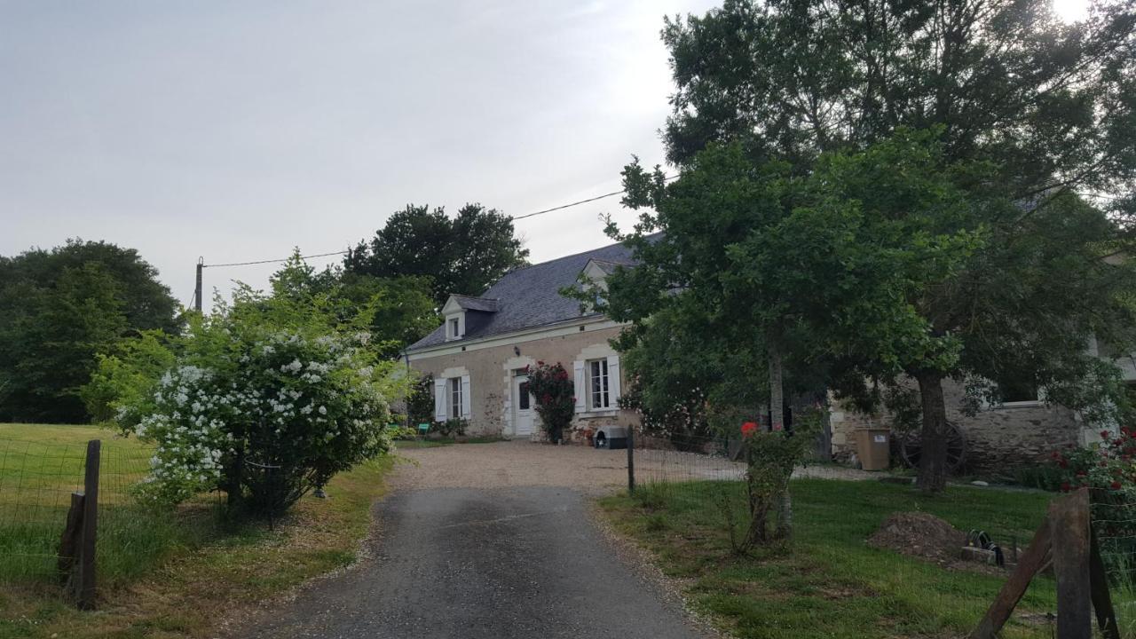 Sous Le Chene Villa Denée Exteriör bild